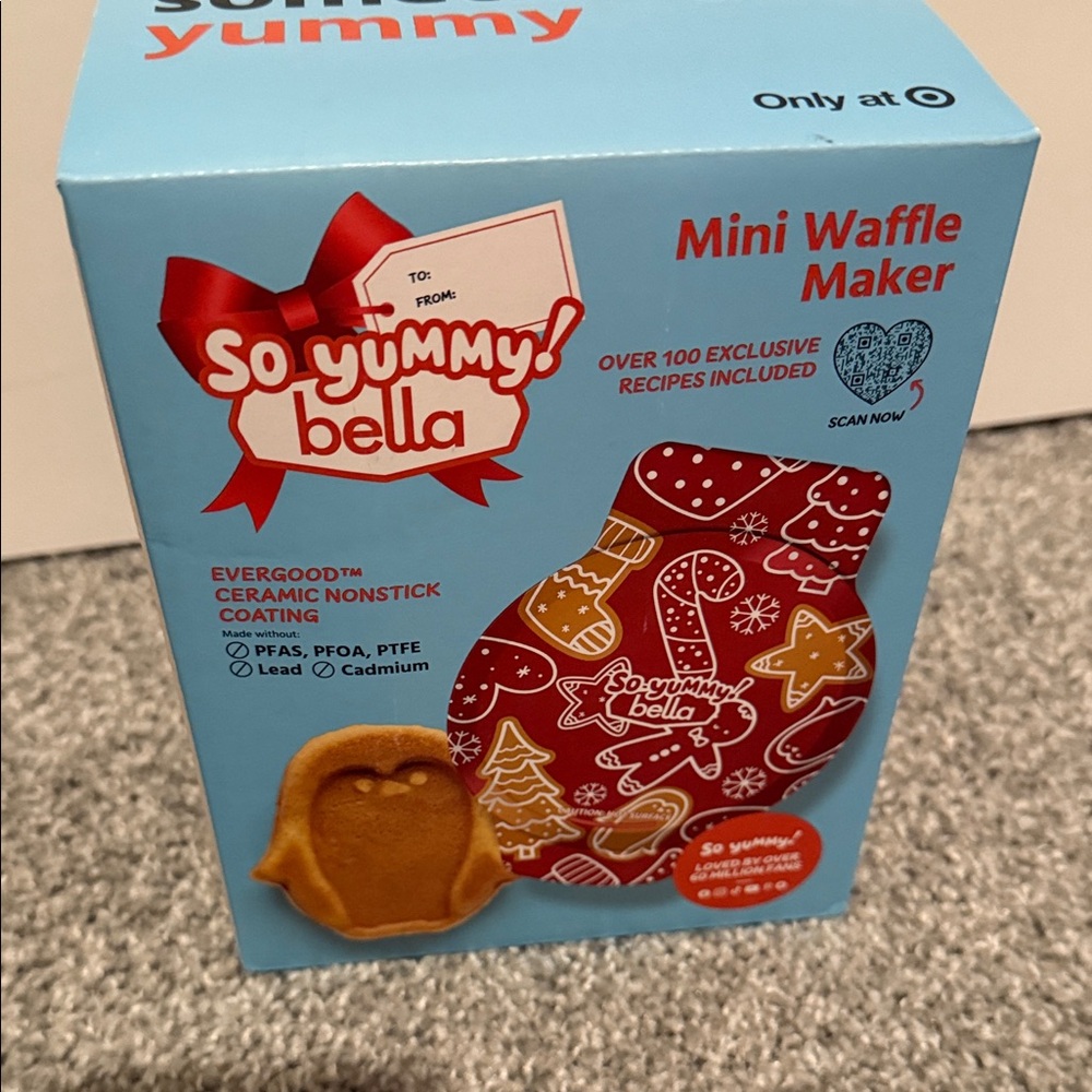 Red Mini Waffle Maker